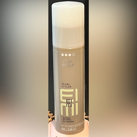Wella- EIMI Pearl Styler Styling Gel 3.59 oz - Picture 5 of 9